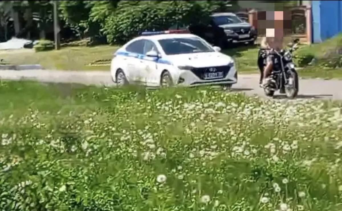 В Трубчевском районе задержали 27-летнего пьяного мотоциклиста