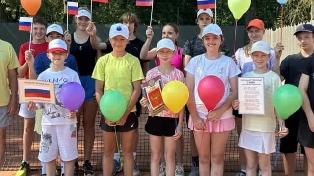 В Брянске ко Дню России провели «Спортивный марафон дружбы» по теннису