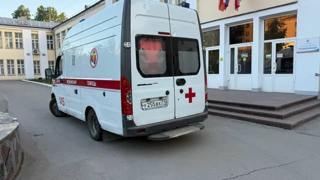 Брянским докторам Андрею Дмитракову и Валерию Моисеенкову присвоено почетное звание «Заслуженный врач Российской Федерации»