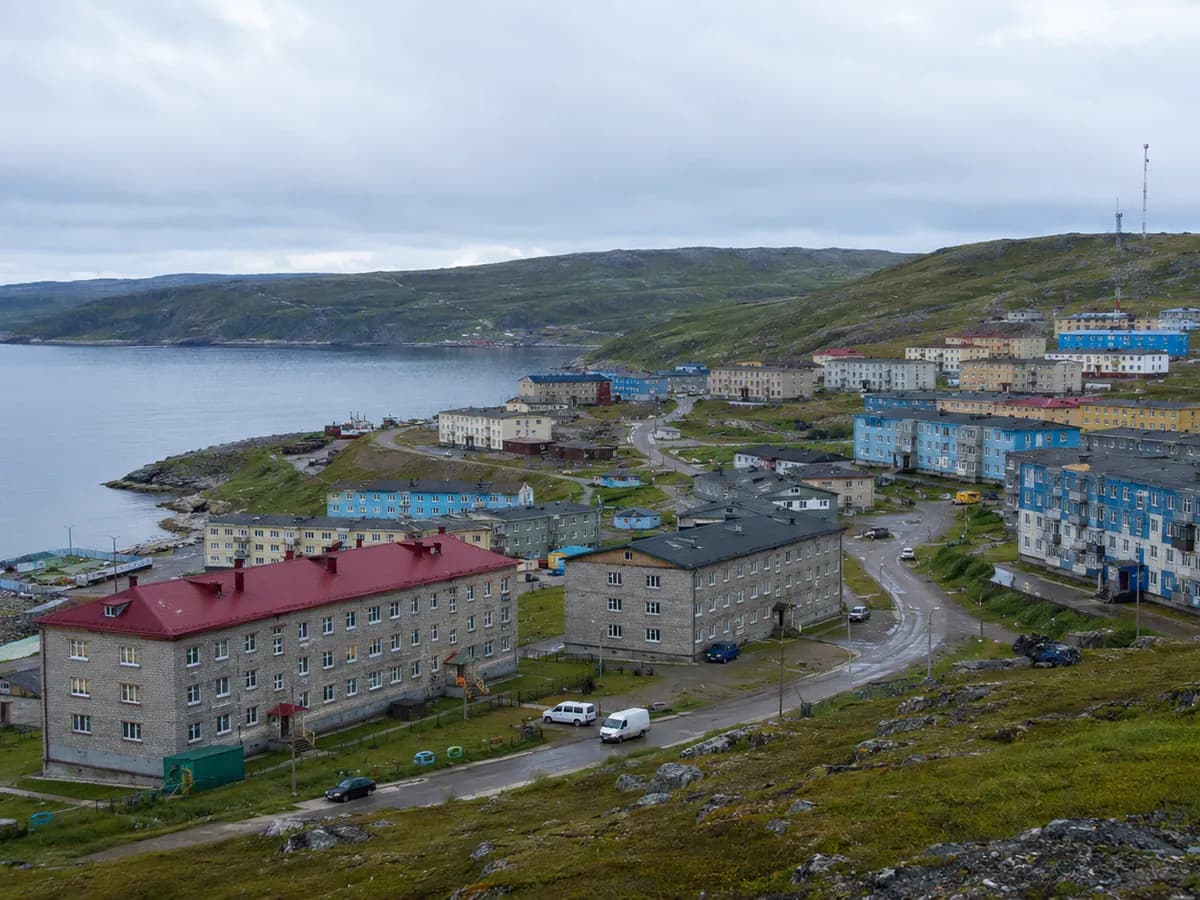 8 городов России, куда нельзя доехать на машине: рай для интроверта без пробок, толп и случайных гостей