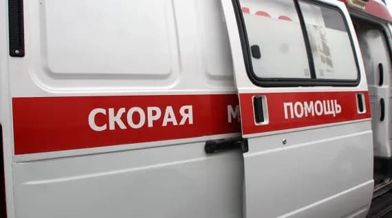 В Гордеевке легковушка сбила мужчину с 3-летней девочкой на руках