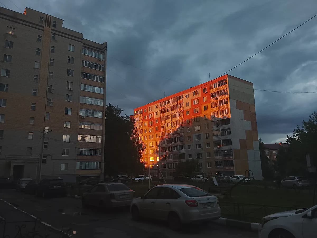 Россия переживает пик жары, но впереди резкая смена погоды — синоптики предупредили заранее