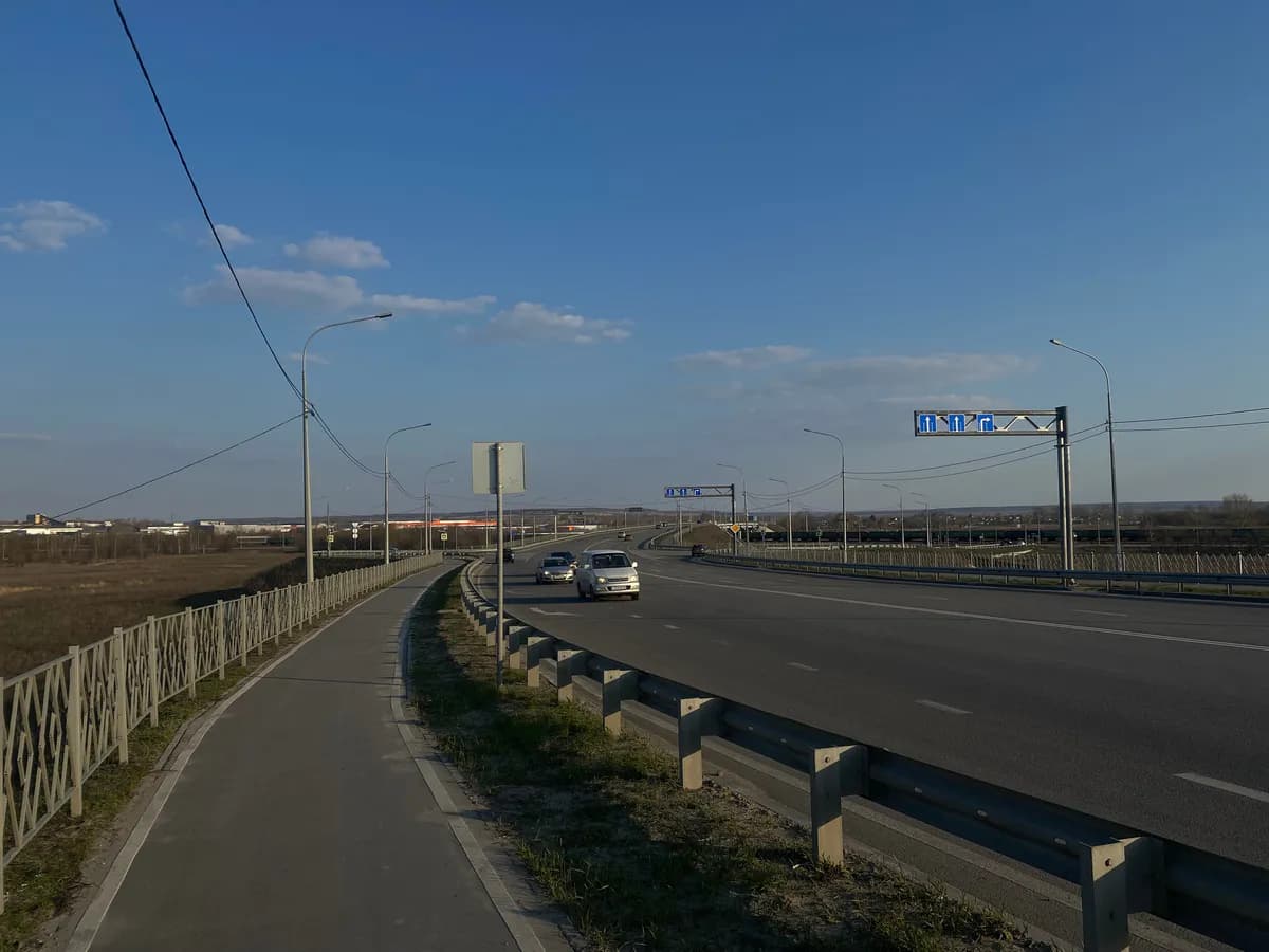 В Жуковском районе Брянской области случилось ДТП с участием трех автомобилей