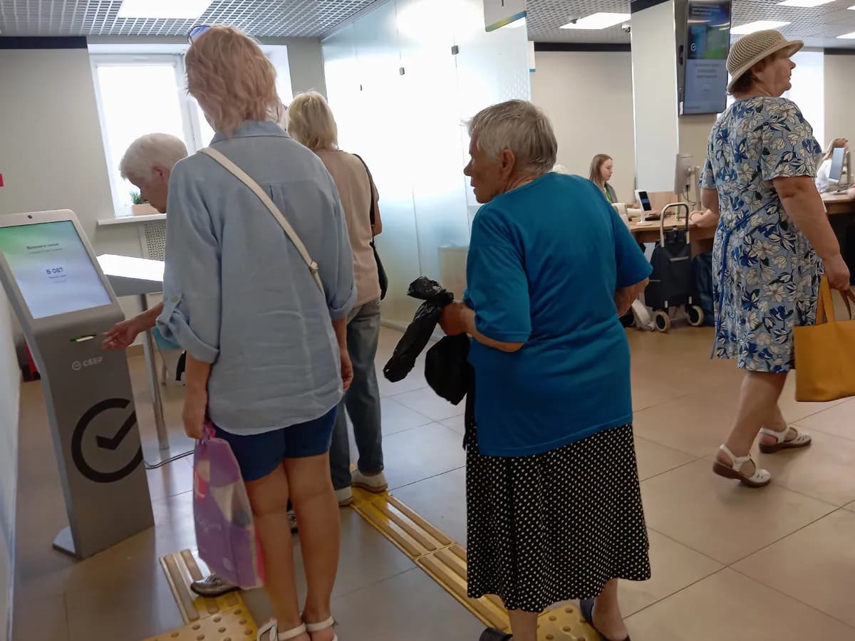 Правда ли, что пенсионный возраст понизят до 55 и 60 лет?