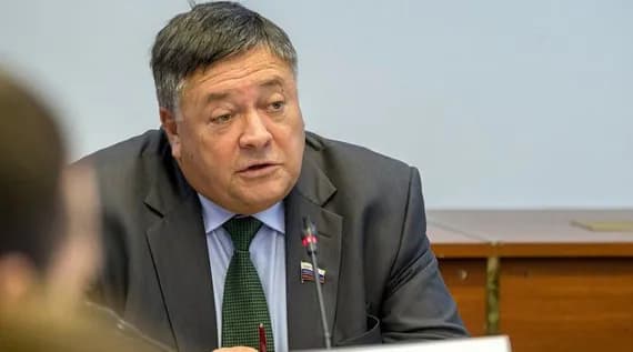 Брянский сенатор предложил заменить пенсии пособиями для нуждающихся: чтобы не голодали