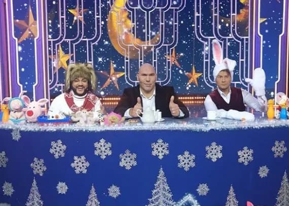 Валуев, Киркоров и Басков будут развлекать россиян в «Голубом огоньке»