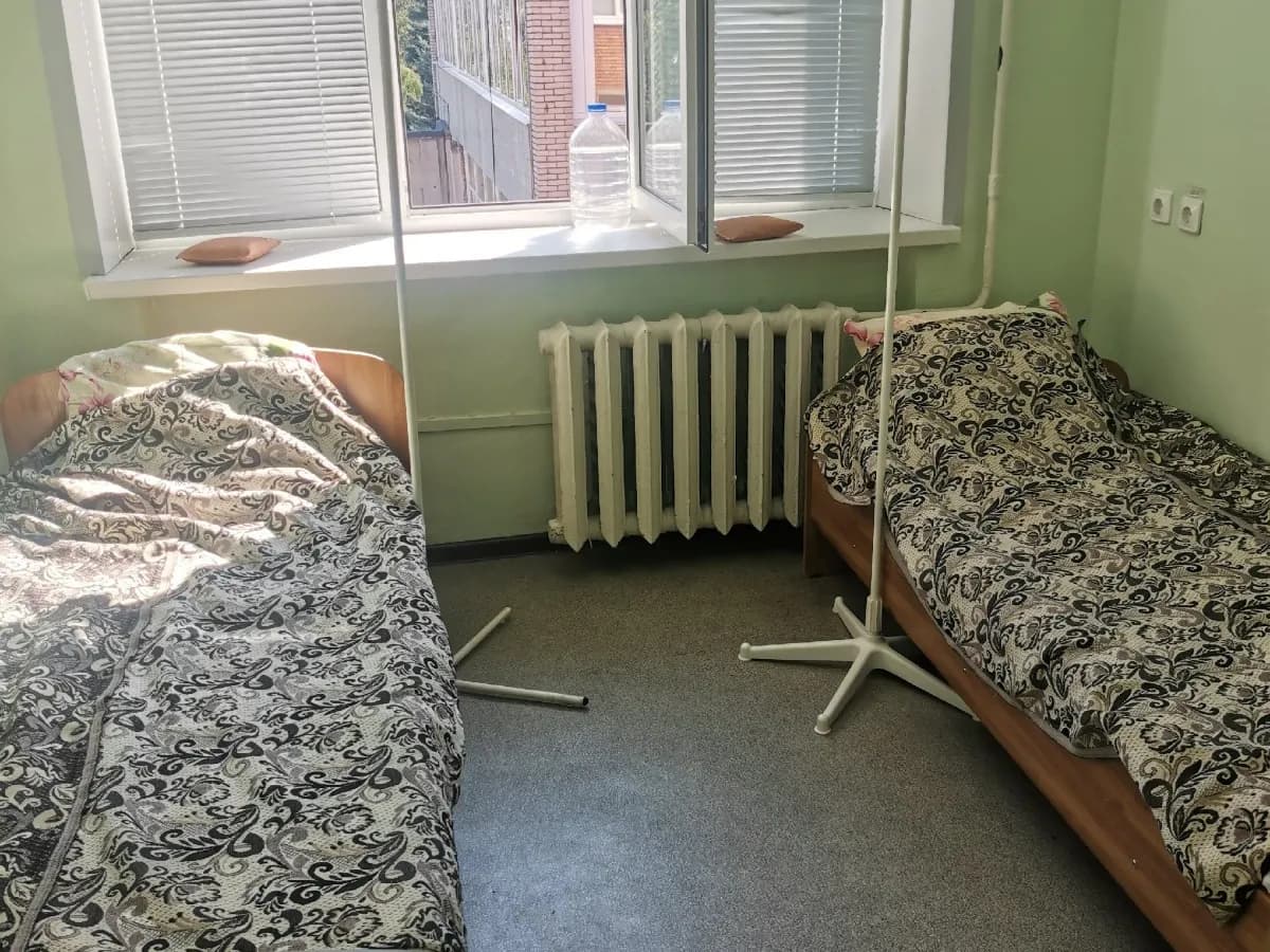 В Брянске перинатальный центр получил новые функциональные кровати для рожениц