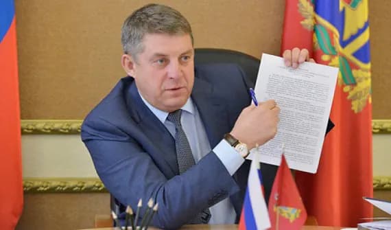 Эксперты отметили укрепление политического влияния Александра Богомаза